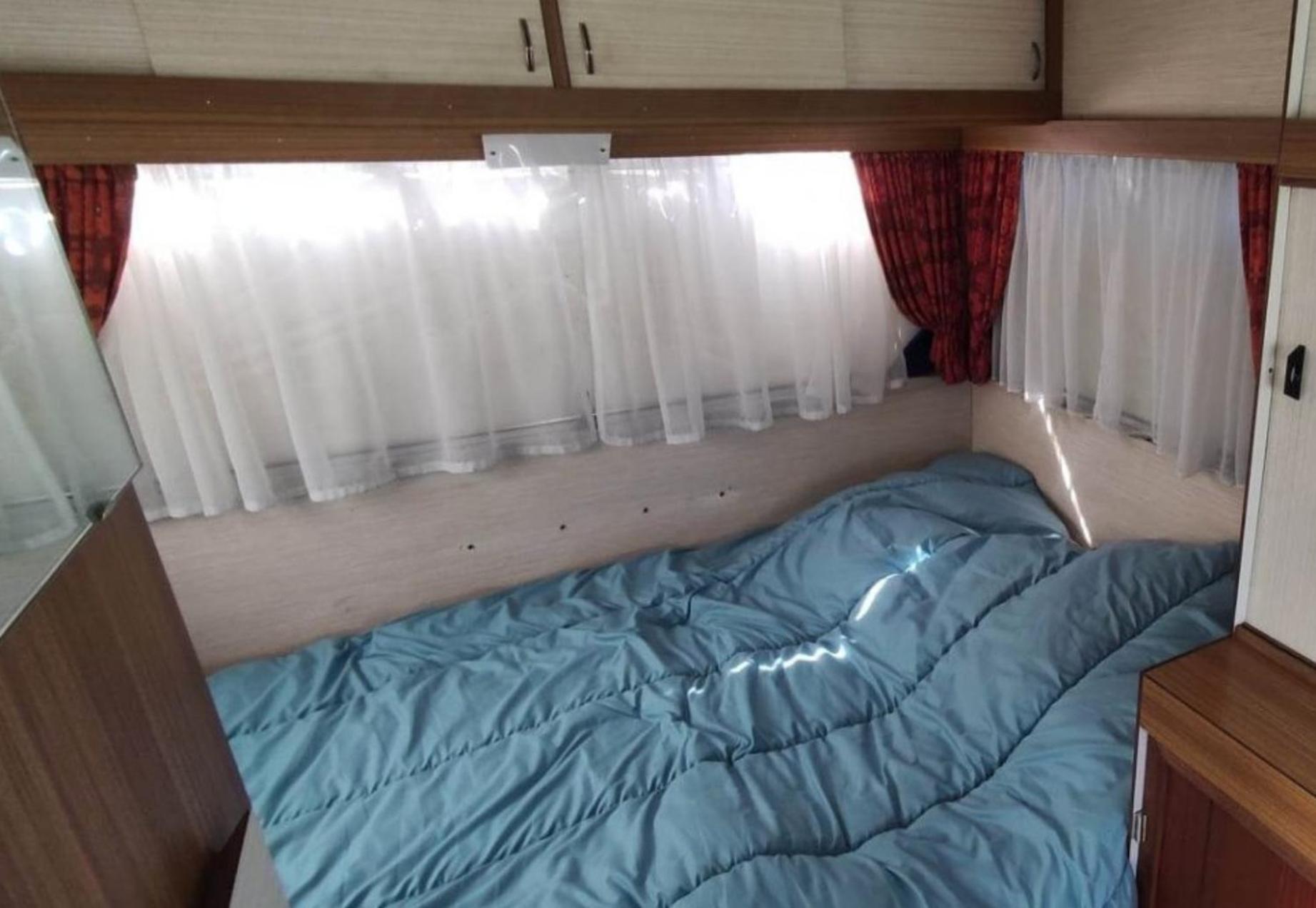 Camping Le Val Aux Fees - Broceliande Concoret Exterior photo