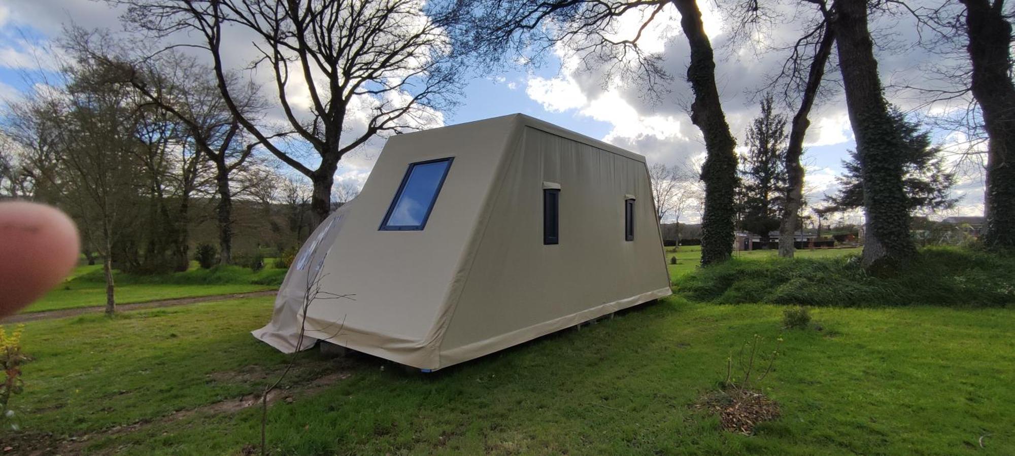 Camping Le Val Aux Fees - Broceliande Concoret Exterior photo